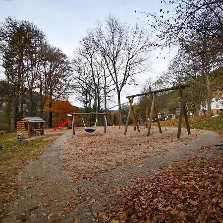 Ferienwohnung Kurort Zentrum Апартаменты *